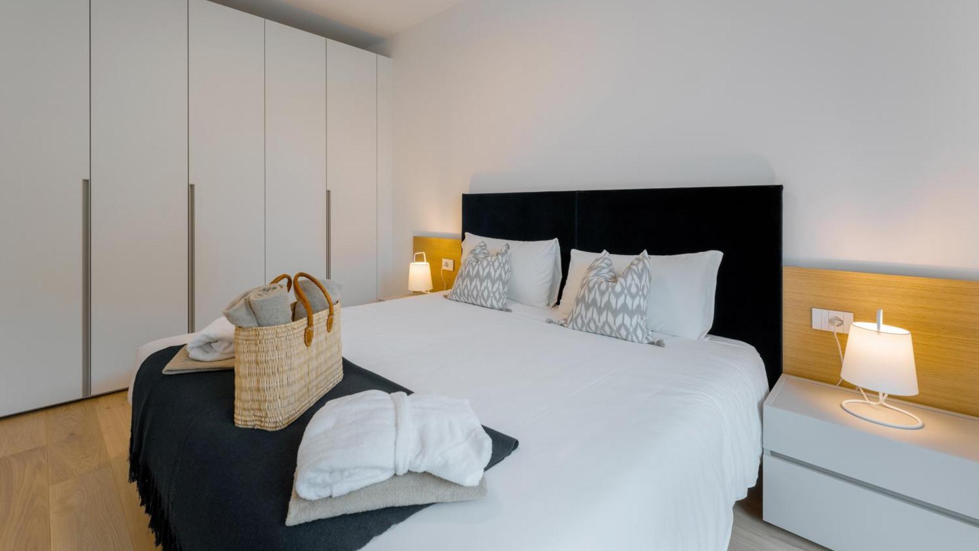 Serviced Apartments By Hotel De Charme Laveno-Mombello Extérieur photo