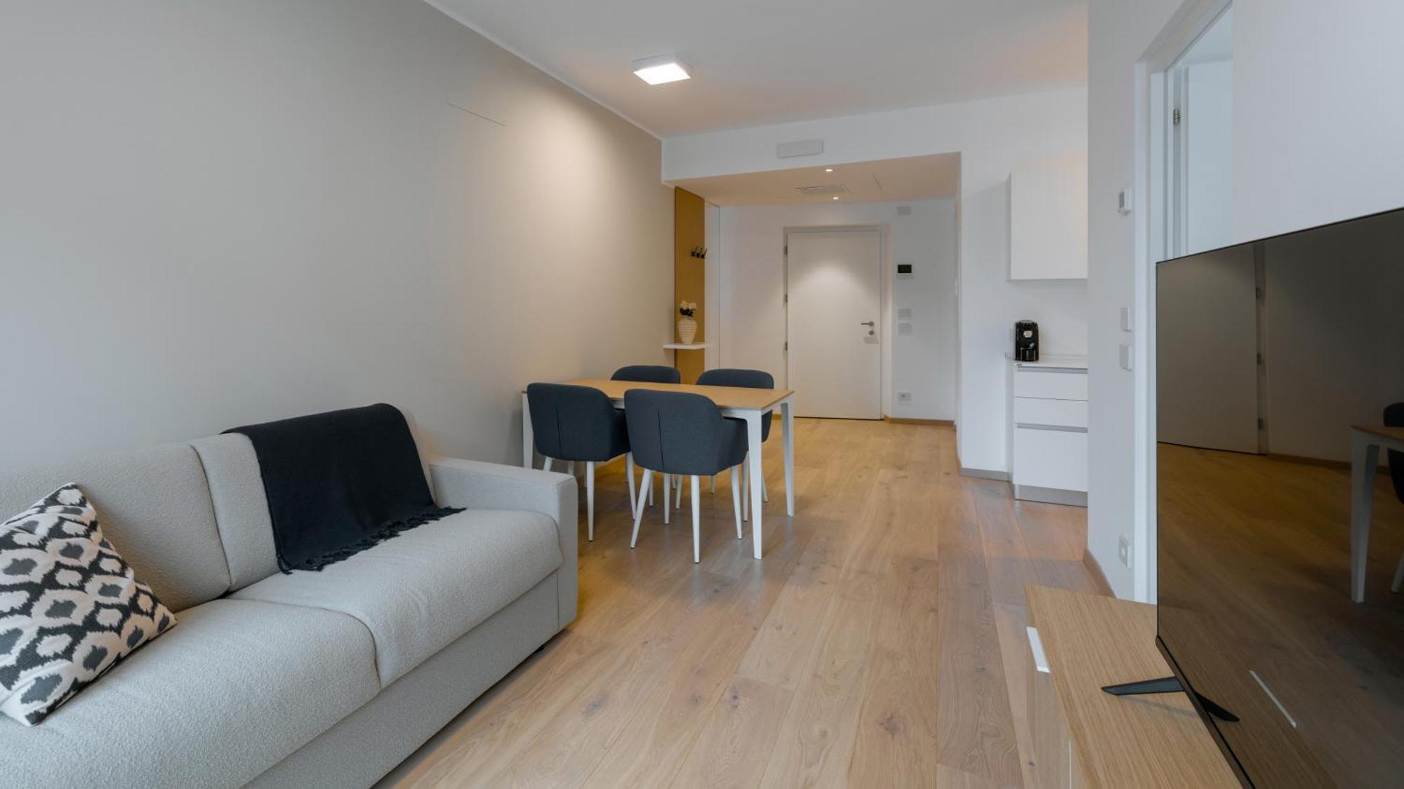 Serviced Apartments By Hotel De Charme Laveno-Mombello Extérieur photo