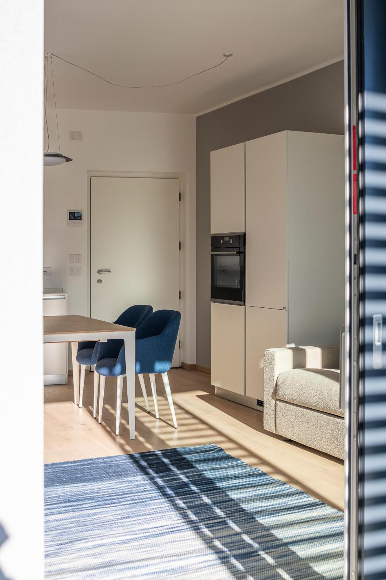 Serviced Apartments By Hotel De Charme Laveno-Mombello Extérieur photo