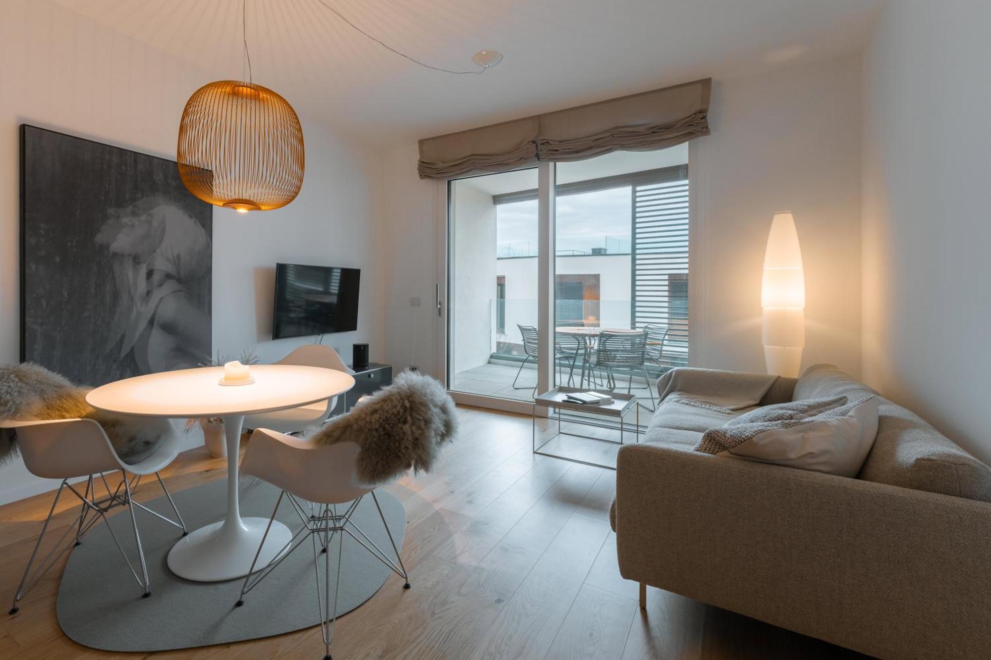Serviced Apartments By Hotel De Charme Laveno-Mombello Extérieur photo